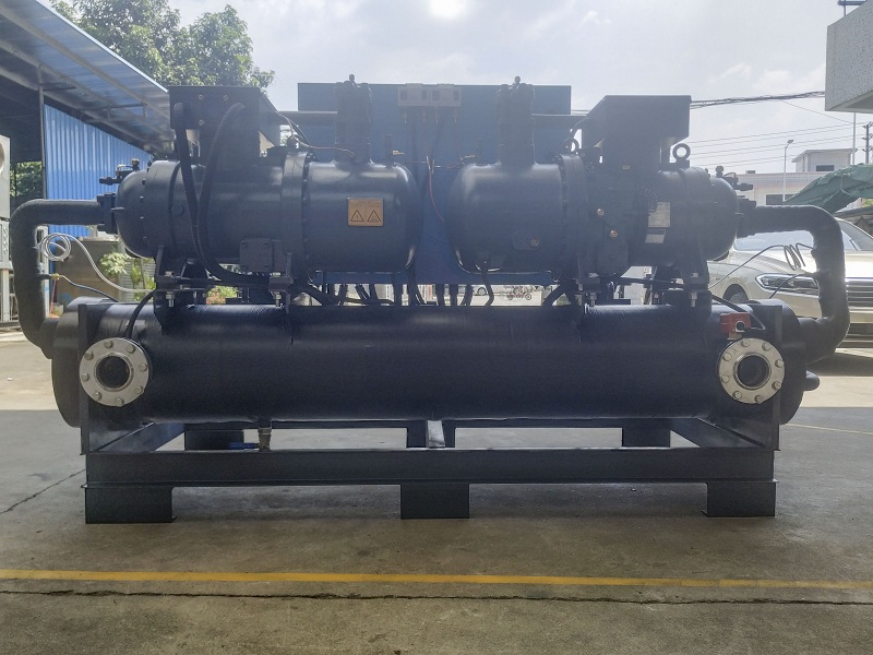 水冷式工業(yè)冷水機(jī) 水冷式工業(yè)冷水機(jī)